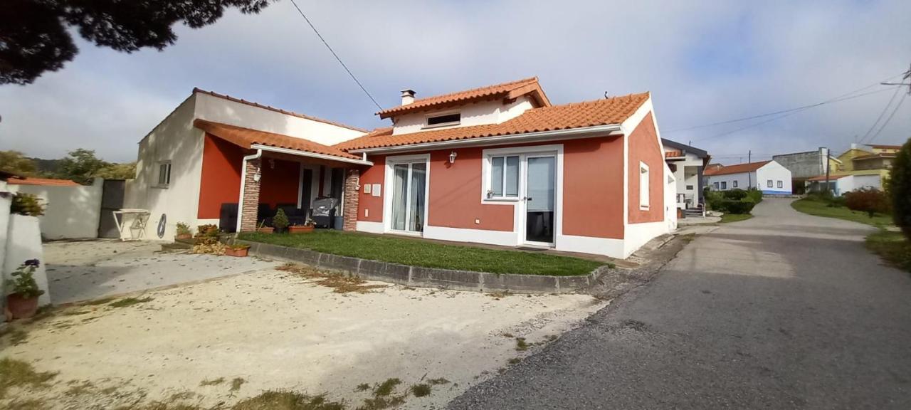 Casa De Campo A 5 Minutos Da Praia Atouguia Da Baleia Εξωτερικό φωτογραφία